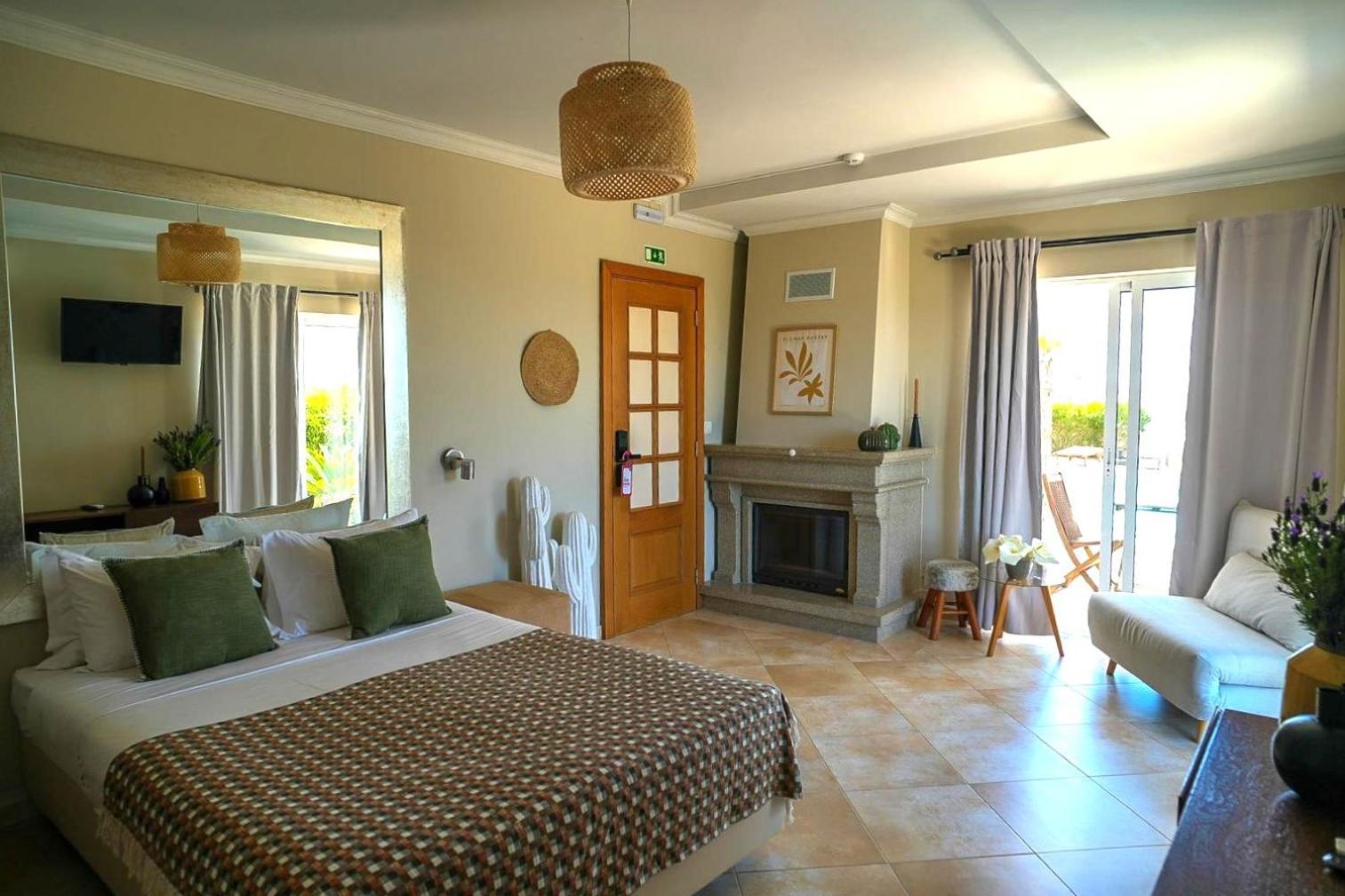 Arrifana Destination Suites Aljezur Exterior foto